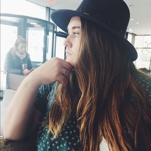 Meet your Posher, Mckenzie